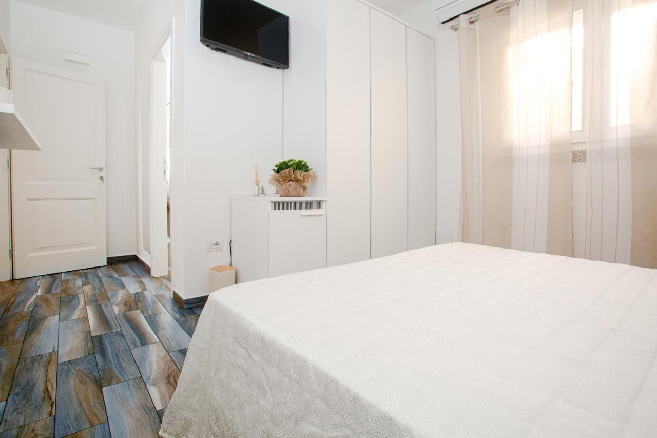 B&B La Torre Elite Санта-Тереза-Галлура Екстер'єр фото